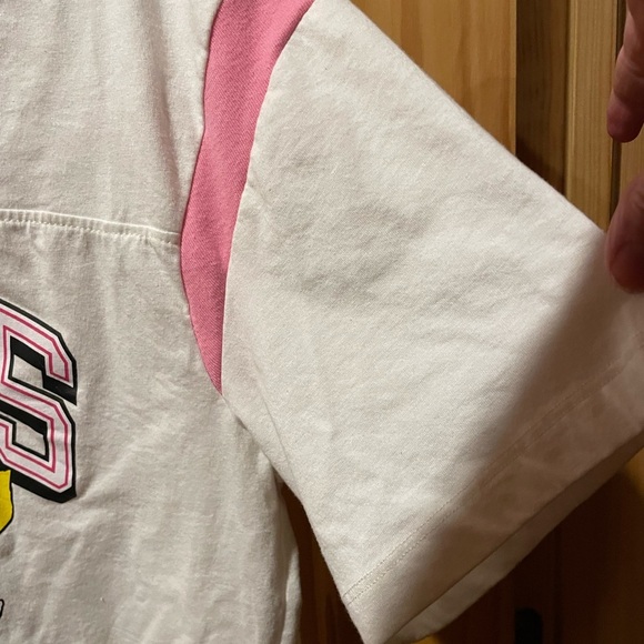 Peanuts crop Tshirt with pink stripping on sleeves and neckline used  size XL - Picture 6 of 6